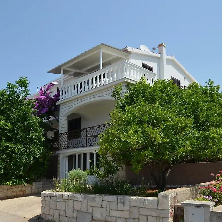 Jure-2 Apartment Blato (Korcula)